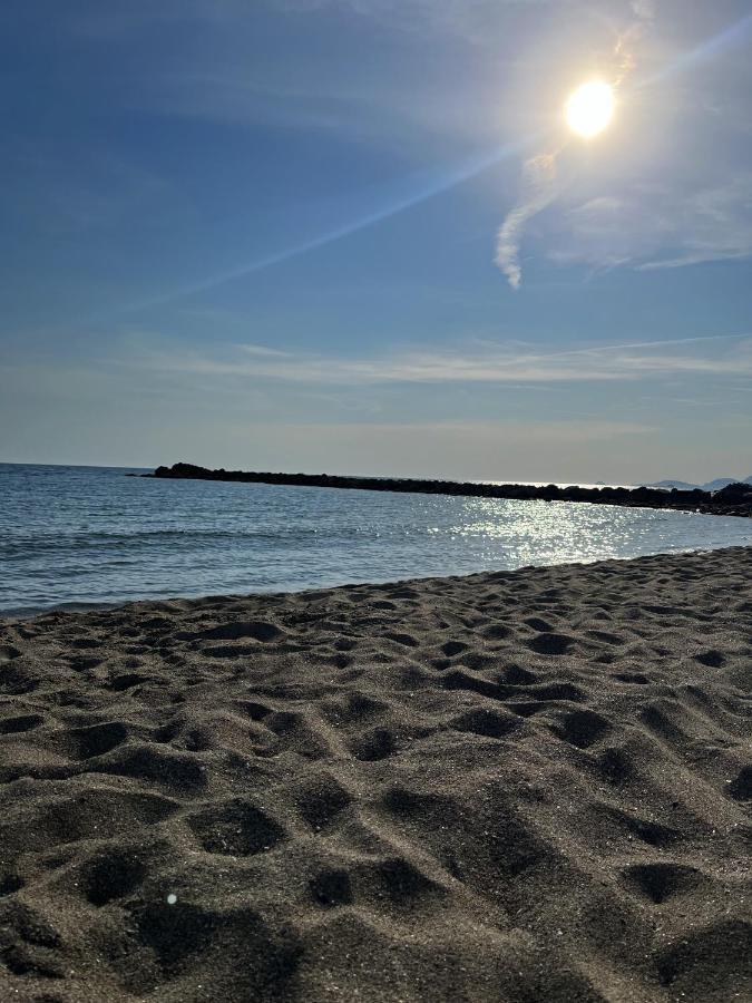 Appartement Casa Palma - 300Mt Dal Mare à Marina di Massa Extérieur photo